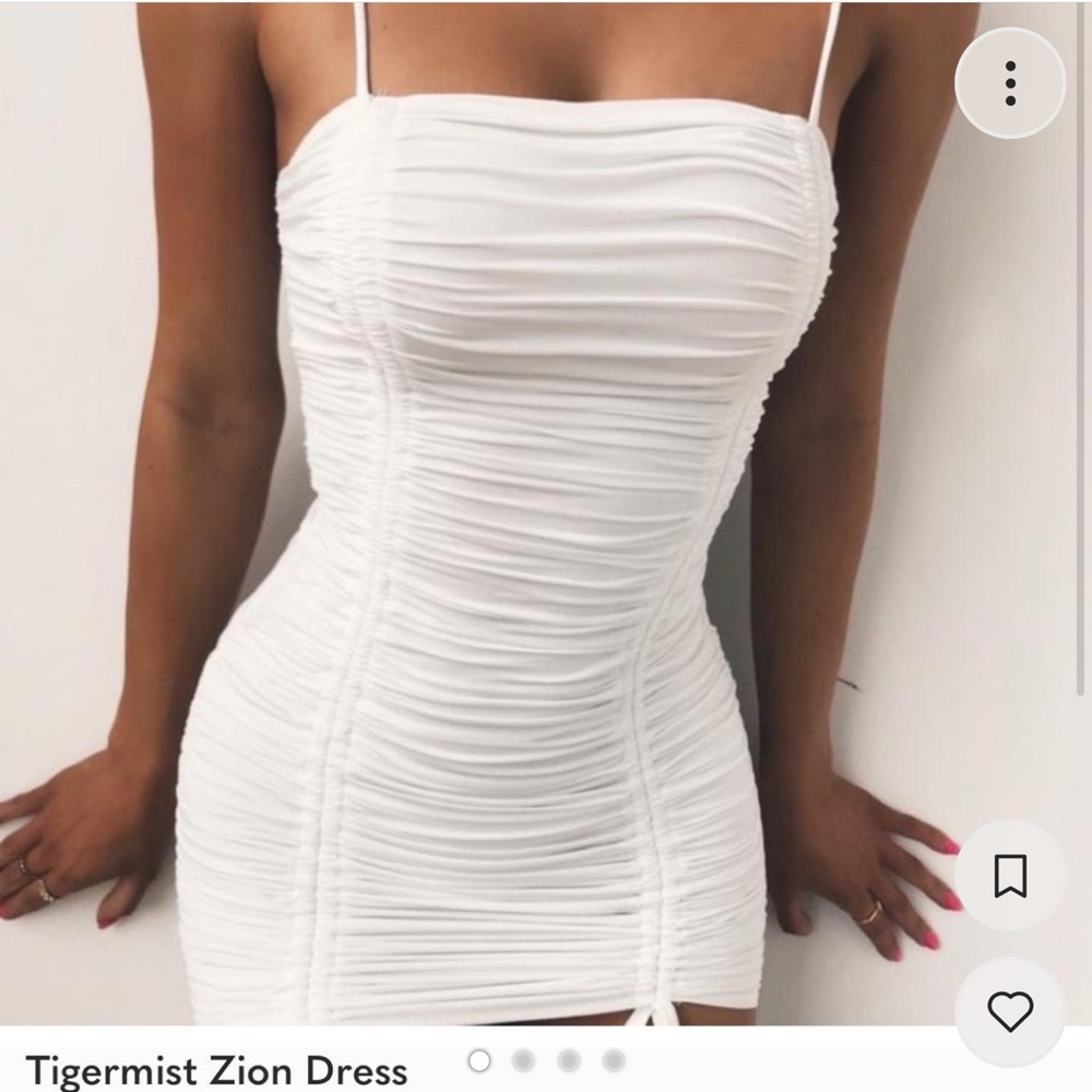 White Tigermist Zion mini dress in size medium but fits like a small